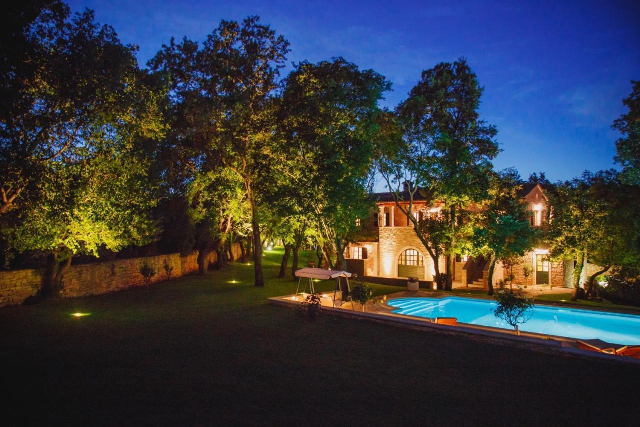 Villa Kringa Tinjan Exterior foto